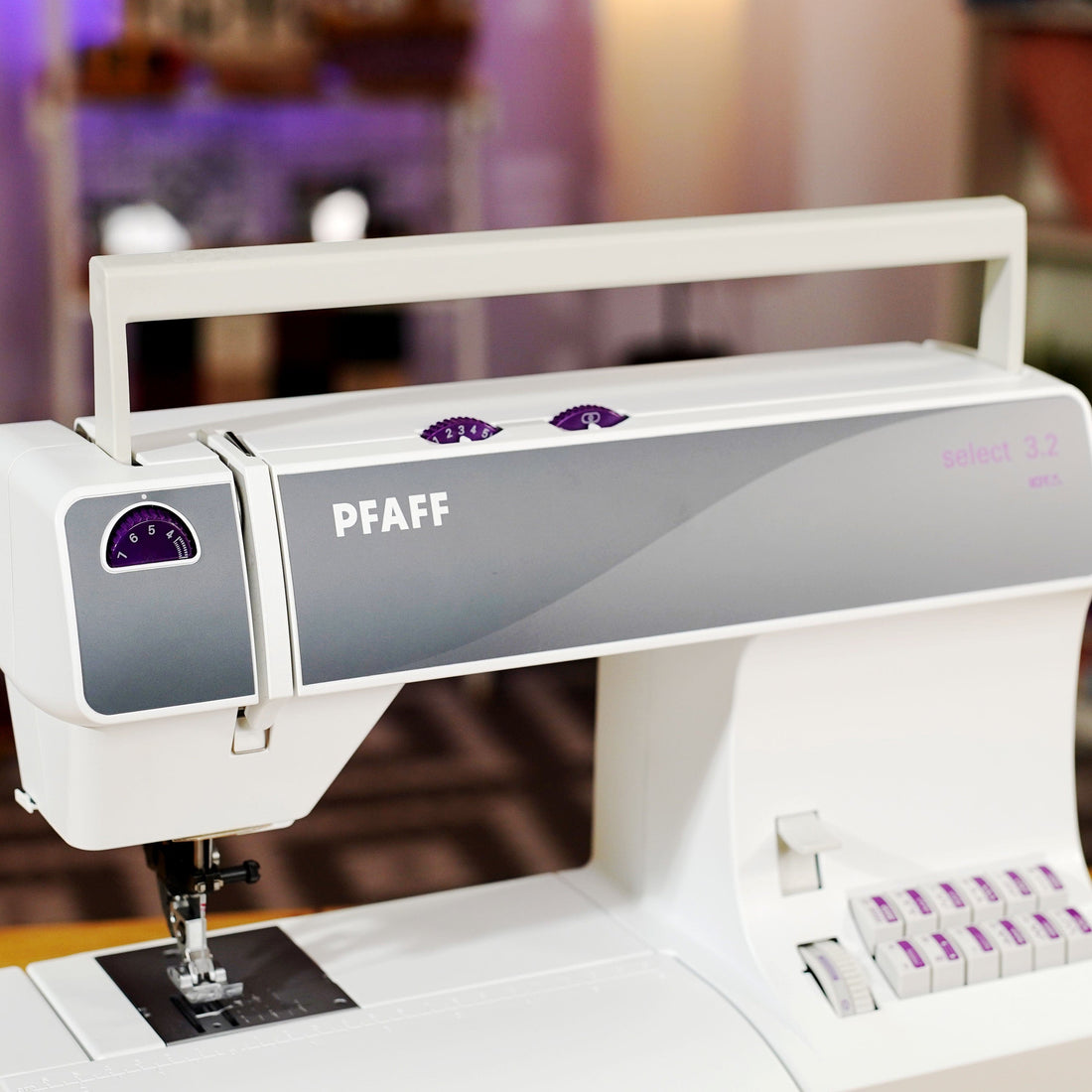 Pfaff Sewing Machines Pfaff Select 3.2 Sewing Machine  - The Sewing Studio