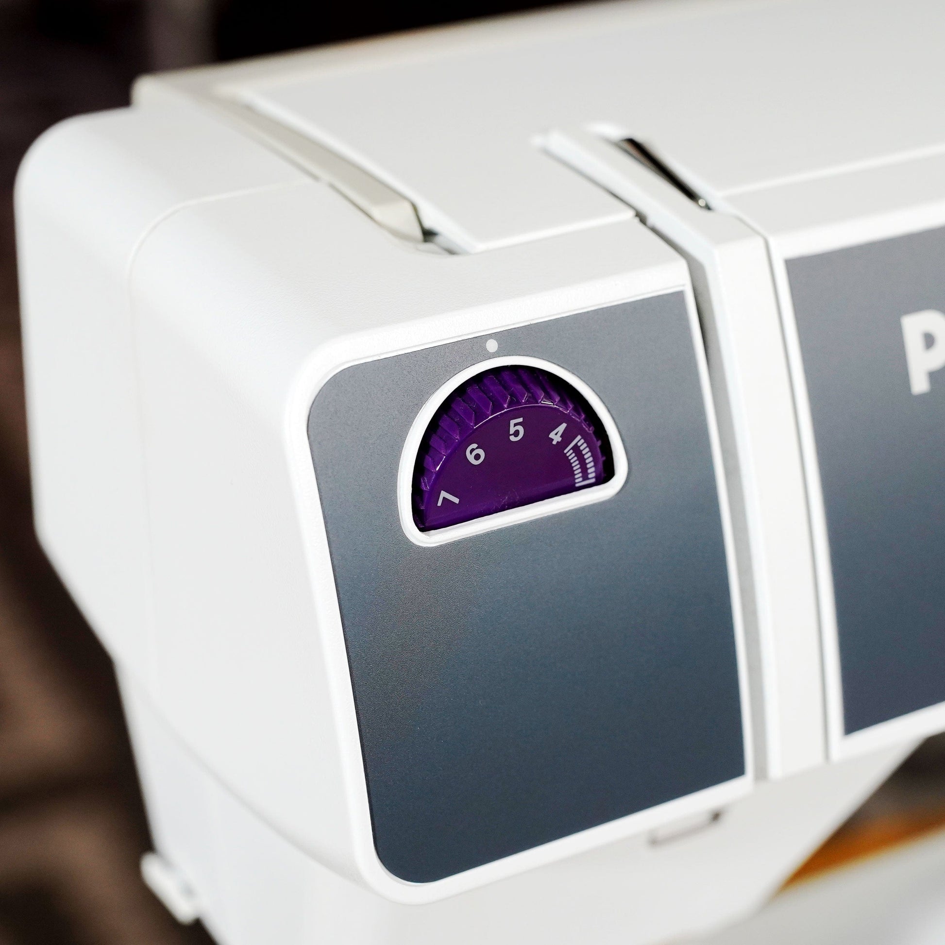 Pfaff Sewing Machines Pfaff Select 3.2 Sewing Machine  - The Sewing Studio