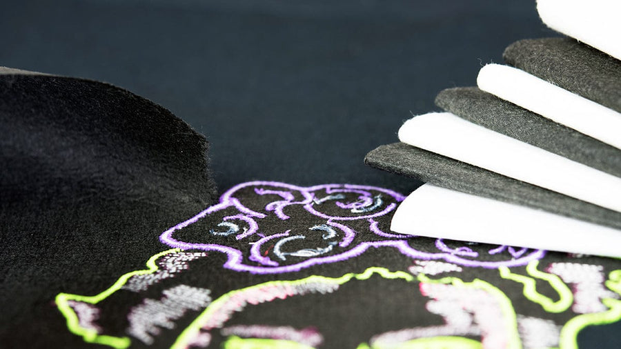 Tear-away stabiliser