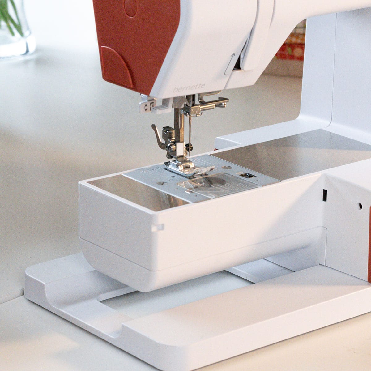 Bernette 05 Crafter Heavy Duty Sewing Machine