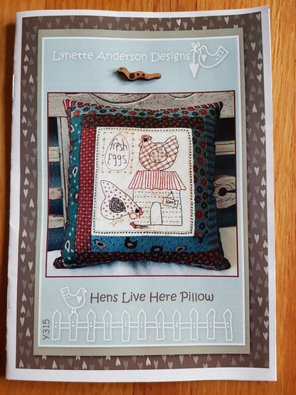 Lynette Anderson Designs Hens Live Here Pillow Pattern