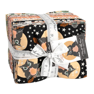 Moda Fabric Pre Cuts Moda Owl O Ween Fat Quarter Bundle 28 Piece 31190AB  - The Sewing Studio for sale UK - The Sewing Studio